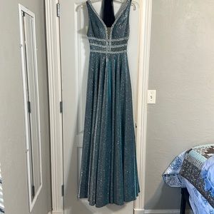 Beautiful prom dress with pockets